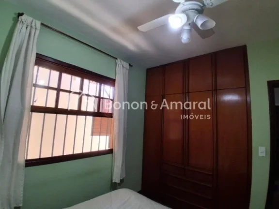 Imagem Excelente oportunidade para quem busca conforto, segurança e funcionalidade. Esta casa térrea poss...