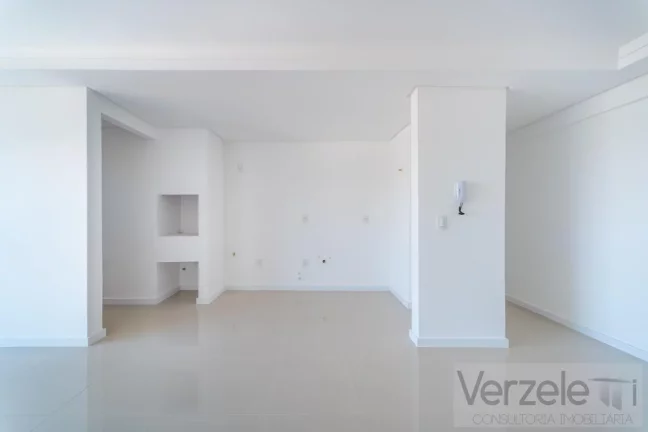 Imagem Apartamento 2 dormitórios para Venda em Balneário Camboriú / SC no bairro Estados