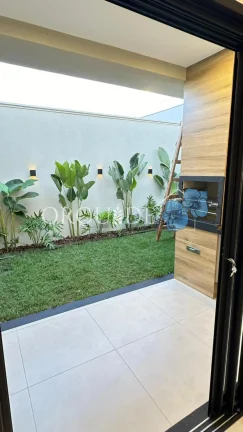 Imagem Casa à venda em Rio Verde-GO: Residencial Solar dos Ataídes 2ª Etapa - 3 quartos, 1 suíte, 1 sala, 2 vagas, 119,02m². Venha conferir!