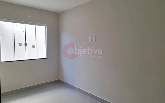 Imagem Excelente casa de 3 quartos com suite - Vila do Peró - Cabo Frio.