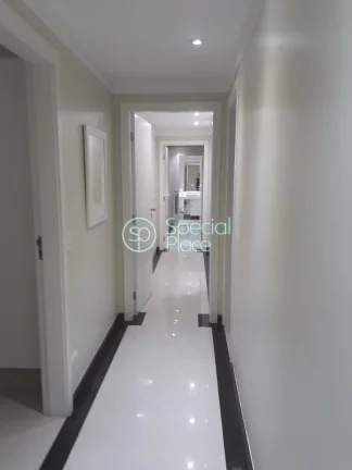 Imagem Apartamento em Moema, em rua arborizada, fáciç acesso as principais avenidas, shopping, aeroporto ...