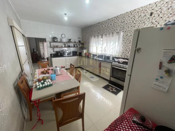 Imagem Casa 03 Quartos - ótimo investimento
