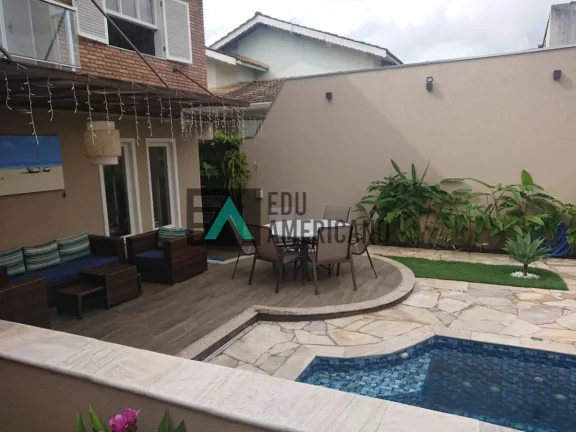 Imagem Ótima casa Vila Gardênia, Atibaia , piscina, fogo de chão , 4 dormitórios rua tranquila