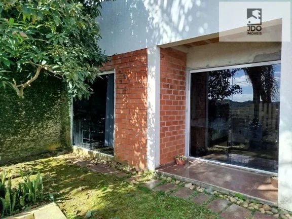 Imagem Casa a Venda no bairro Vista Alegre - Curitiba, PR