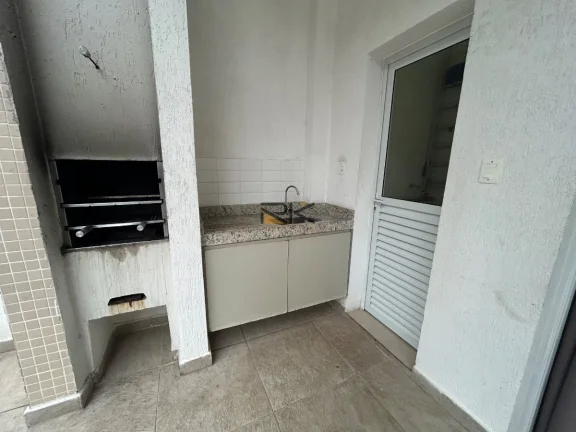 Imagem APARTAMENTO PRAIA GRANDE com 2 dormitórios sendo 1 suíte,1 vaga de garagem,varanda gourmet, 1 banheiro social.