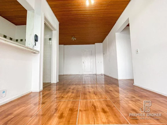 Imagem Apartamento à venda, 51 m² por R$ 345.000,00 - Alto - Teresópolis/RJ