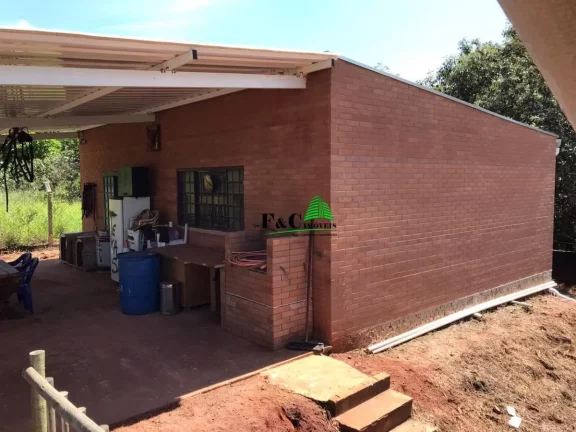 Imagem Chácara para Venda em Limeira, Área Rural de Limeira, 2 dormitórios, 1 banheiro, 4 vagas
