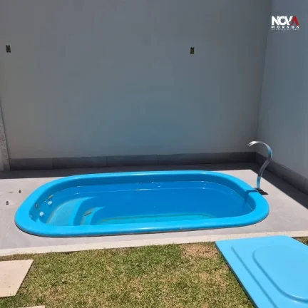 Imagem Sabe aquela casa que parece ter saído de um sonho de fim de semana perfeito? Pois é, ela existe! E...