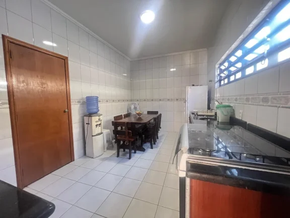 Imagem Casa para Venda em Praia Grande, Real, 3 dormitórios, 1 suíte, 1 banheiro, 4 vagas