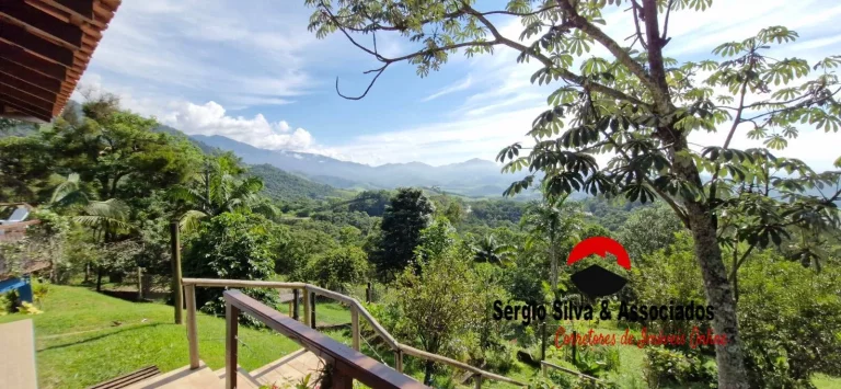 Imagem Maravilhoso Sítio a Venda Localizado na Região de Santo Antônio do Pinhal .