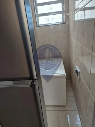 Imagem Imperdível! Apartamento à venda em São Paulo-SP, Aclimação. 2 quartos, 2 salas, 1 banheiro, 1 vaga de garagem. 102m².