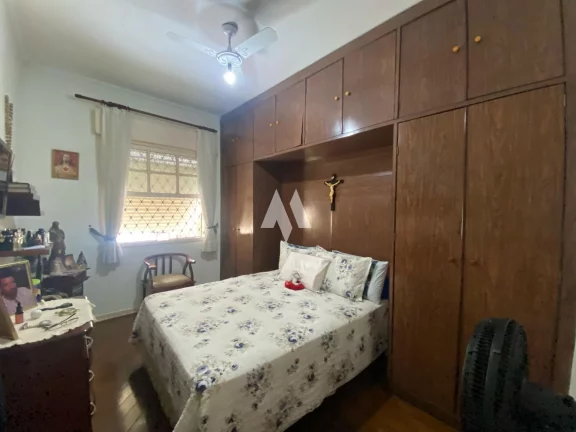 Imagem Casa com 8 quartos e 11 banheiros em Santos
