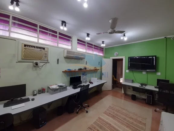 Imagem Casa Comercial - Ribeirão Preto - Jardim Macedo - Região Leste