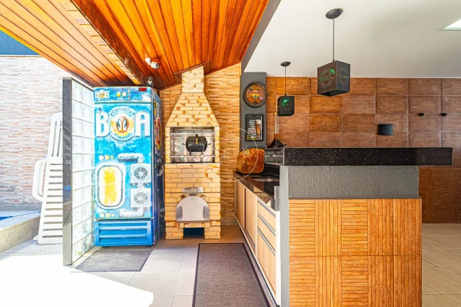 Imagem CASA com PORTEIRA FECHADA e 275m² na TAQUARA - Pronta para sua mudança!