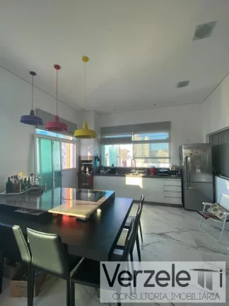 Imagem Duplex para Venda em Balneário Camboriú / SC no bairro Centro