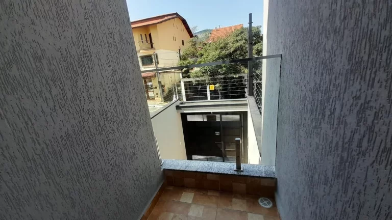 Imagem Excelente Casa à Venda na Vila Beatriz, São Paulo-SP: 3 Quartos, 1 Suíte, 2 Vagas, Portão Eletrônico, Perto do Metrô e Churrasqueira!