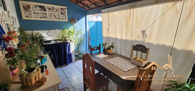 Imagem Casa com duas suítes com galpao e loja comercial