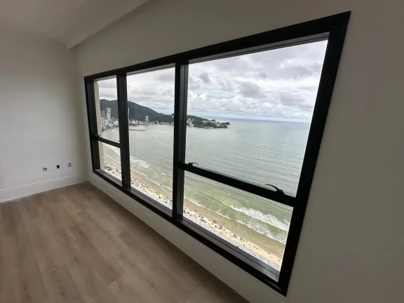 Imagem Cobertura com 4 dormitórios à venda sendo 4 suítes, 418 m² por - R$ 13.047.204,00 - Centro - Itapema/SC