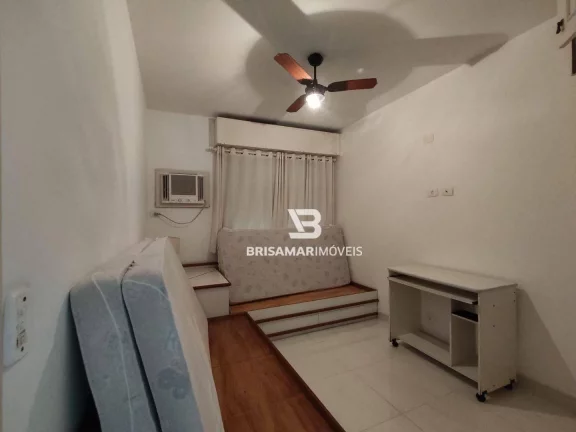 Imagem PITANGUEIRAS- UMA QUADRA DA PRAIA , 130 M² ÚTEIS , GARAGEM DEMARCADA NO PRÉDIO.