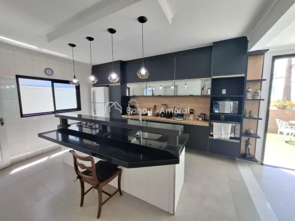 Imagem Casa à venda no Condomínio Madre Maria Vilac - Valinhos/SP

Este elegante sobrado, muito bem conse...