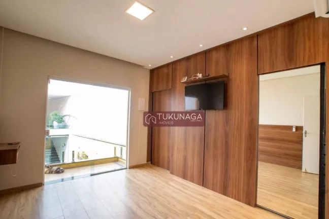 Imagem Casa com 3 quartos à venda, 176 m² por R$ 850.000 - Jardim Presidente Dutra - Guarulhos/SP