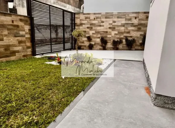 Imagem Casa residencial com 3 dormitórios à venda no bairro Areias, São José/SC