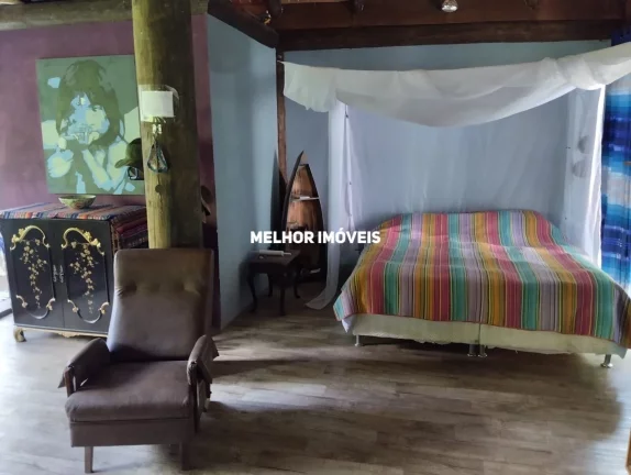 Imagem Casa Rústica à venda localizado na Praia do Estaleiro em Balneário Camboriú - SC