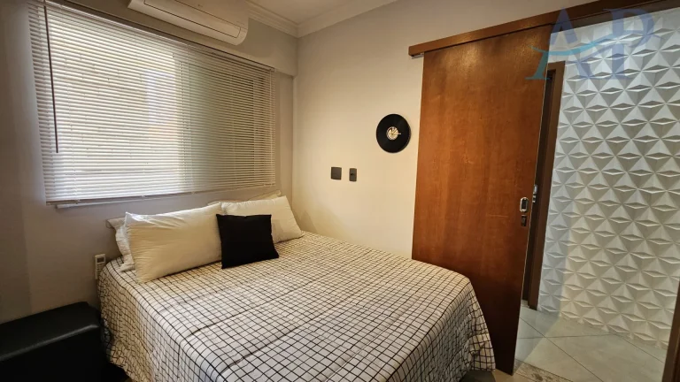 Imagem Apartamento na Guilhermina em Praia Grande com 3 Dormitórios