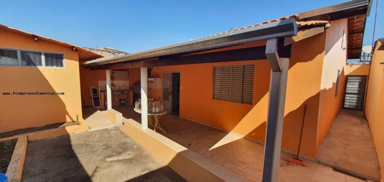 Imagem Casa para Venda em Limeira, Jardim Morro Azul, 3 dormitórios, 2 banheiros