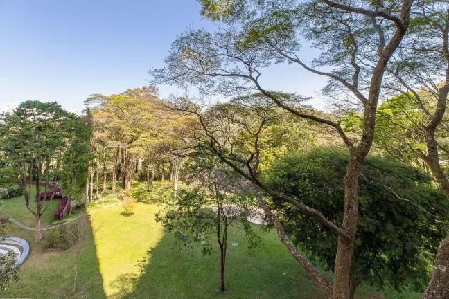 Imagem Apartamento reformado, lindíssimo! na altura dos arvores em condominio de alto padrão, do lado do SP Golf Clube.