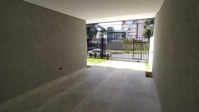Imagem Sobrado para Venda em São José dos Pinhais, Centro, 3 dormitórios, 3 suítes, 4 banheiros, 3 vagas