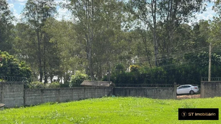 Imagem Terreno 1.000m² à Venda em Atibaia/SP - Condomínio com Acesso à Represa!