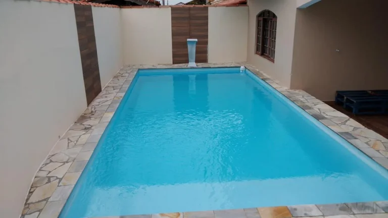 Imagem Casa para Venda em Itanhaém, Parque Augustus, 4 dormitórios, 2 suítes, 2 banheiros, 6 vagas