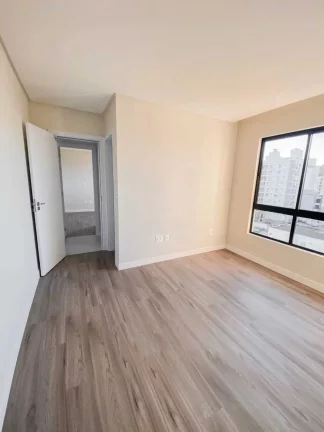 Imagem Apartamento com 2 suítes e 1 vaga de garagem no Bairro Vila Operária em Itajaí