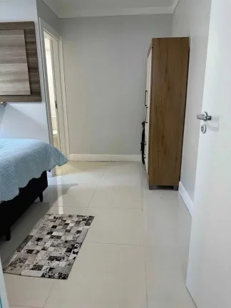 Imagem Apartamento mobiliado com 2 dormitórios sendo 1 suíte e 1 vaga de garagem em Perequê -Porto Belo