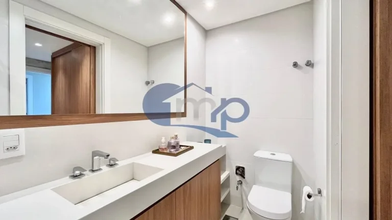 Imagem Apartamento á venda com 4 suítes na Praia Grande em Torres/RS