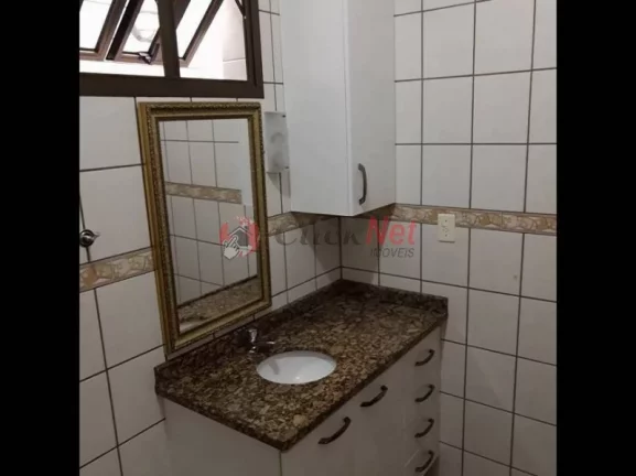 Imagem Linda casa térrea à venda com localização privilegiada no bairro Baeta Neves, São Bernardo do Campo com 2 dormitórios, 3 WC, 3 vagas, 176m².