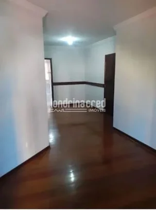 Imagem Excelente Apartamento no Res. Vila Lobos com 3 Dormitórios (1 Suíte), 3 Banheiros, 120m² e 1 Vaga de Garagem.