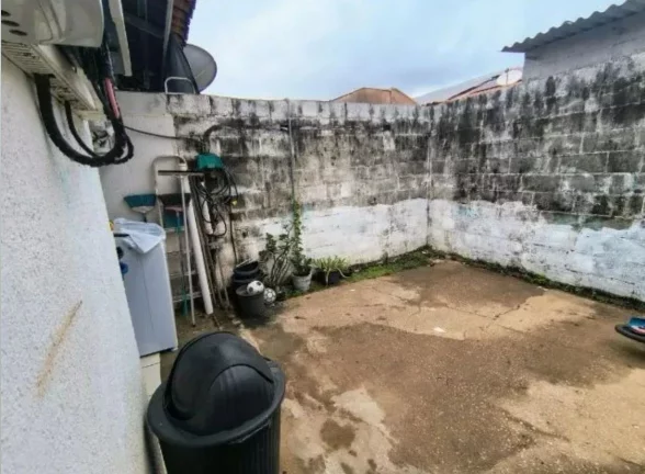 Imagem Casa em Condomínio para Venda em Cuiabá / MT no bairro Jardim Imperial