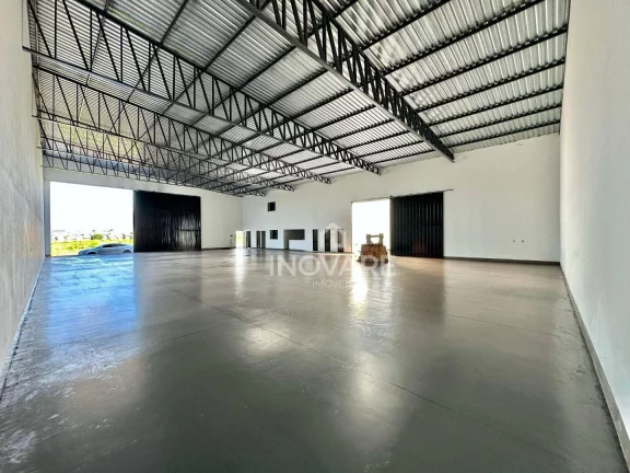 Imagem Galpão para alugar, 720 m² por R$ 9.000,00/mês - Setor Santa Rita - Itumbiara/GO