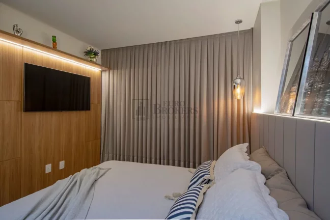 Imagem Apartamento com 4 suítes à venda em frente a FG BIG Wheel