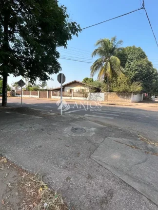 Imagem TERRENO COMERCIAL DE ESQUINA, FRENTE A AV.ANDRE MAGGI,PRÓXIMO A GAZIN, SINOP MT