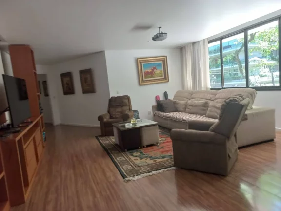 Imagem Apartamento No Cabral - 1 Por Andar - 500 m²