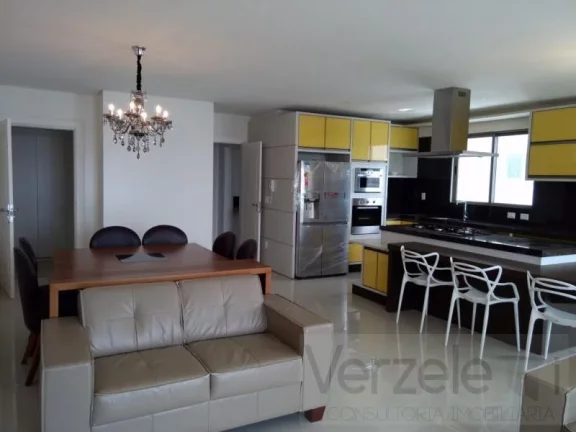 Imagem Apartamento para Temporada em Balneário Camboriú / SC no bairro Centro