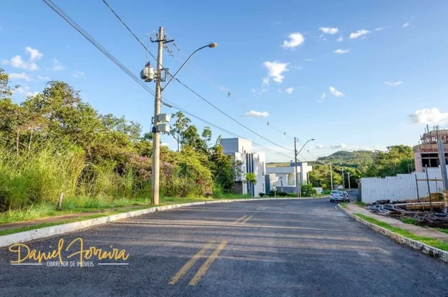 Imagem Lote com vista livre permanente, são 1.000 m² no Condomínio Santa Monica, DF