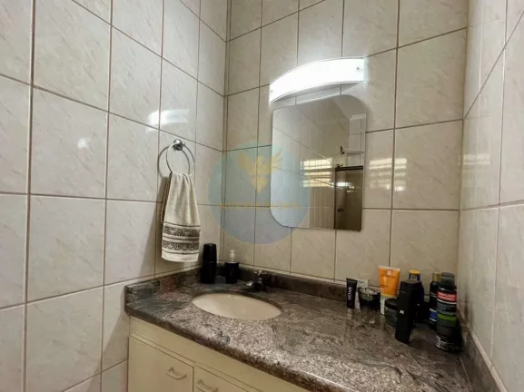 Imagem Casa em Condomínio a Venda no bairro Granja Viana - Carapicuíba, SP