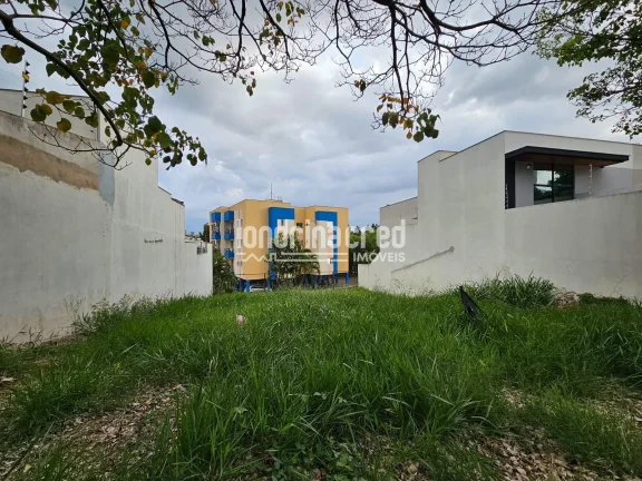Imagem Terreno à Venda no Bairro Coliseu: 252 m² com Dimensões de 12x21 metros – A Oportunidade Ideal para Construir o Seu Novo Lar em uma Localização Privilegiada!
