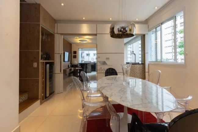 Imagem Higienopolis Apartamento Duplex com 3 suo­tes e 4 vagas, 170m