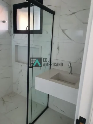 Imagem Imóvel com excelente acabamento totalmente térreo
