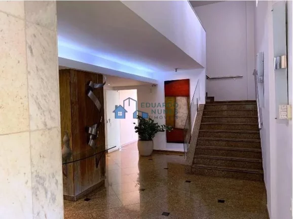 Foto do imóvel: Cobertura em ótimo estado externo, e bem conservado internamente no Carmo.